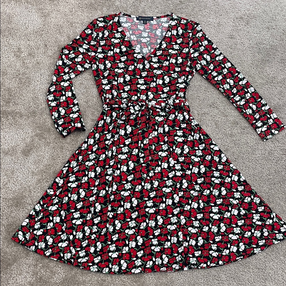Brooks Brothers Red and White Floral Long Sleeve Dress